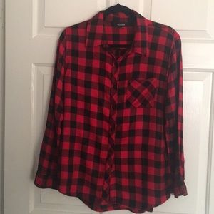 Red/black flannel shirt